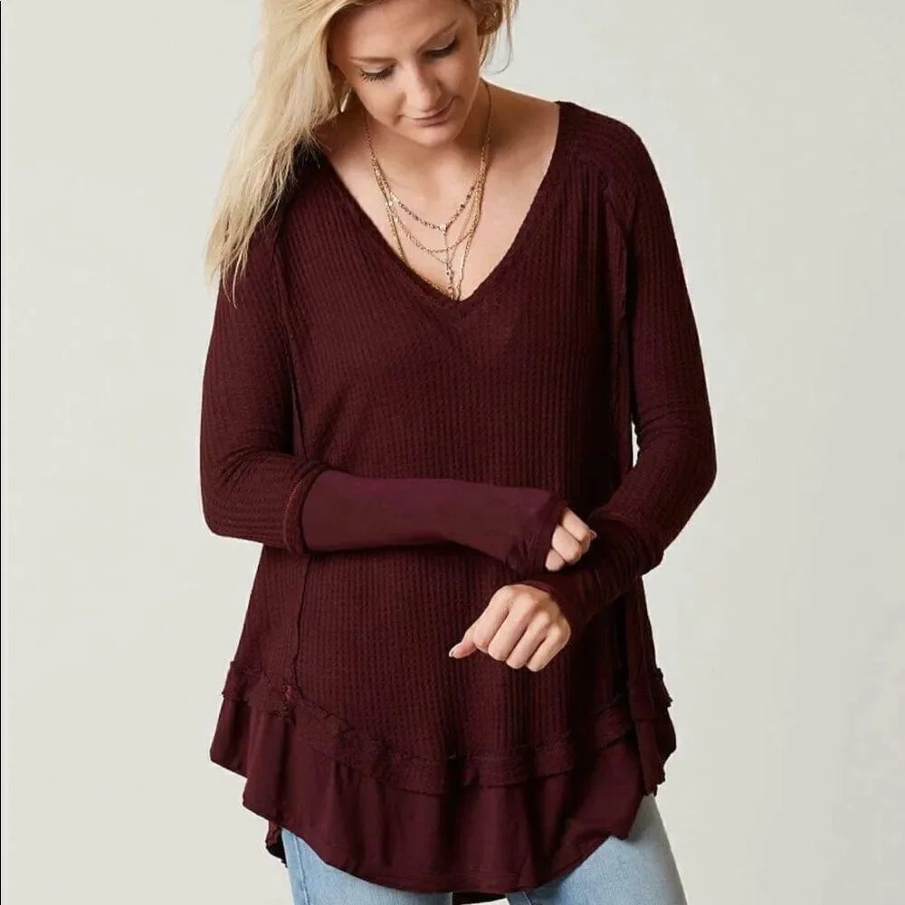 ✨ HP✨Free People Long Sleeve Tee ✨